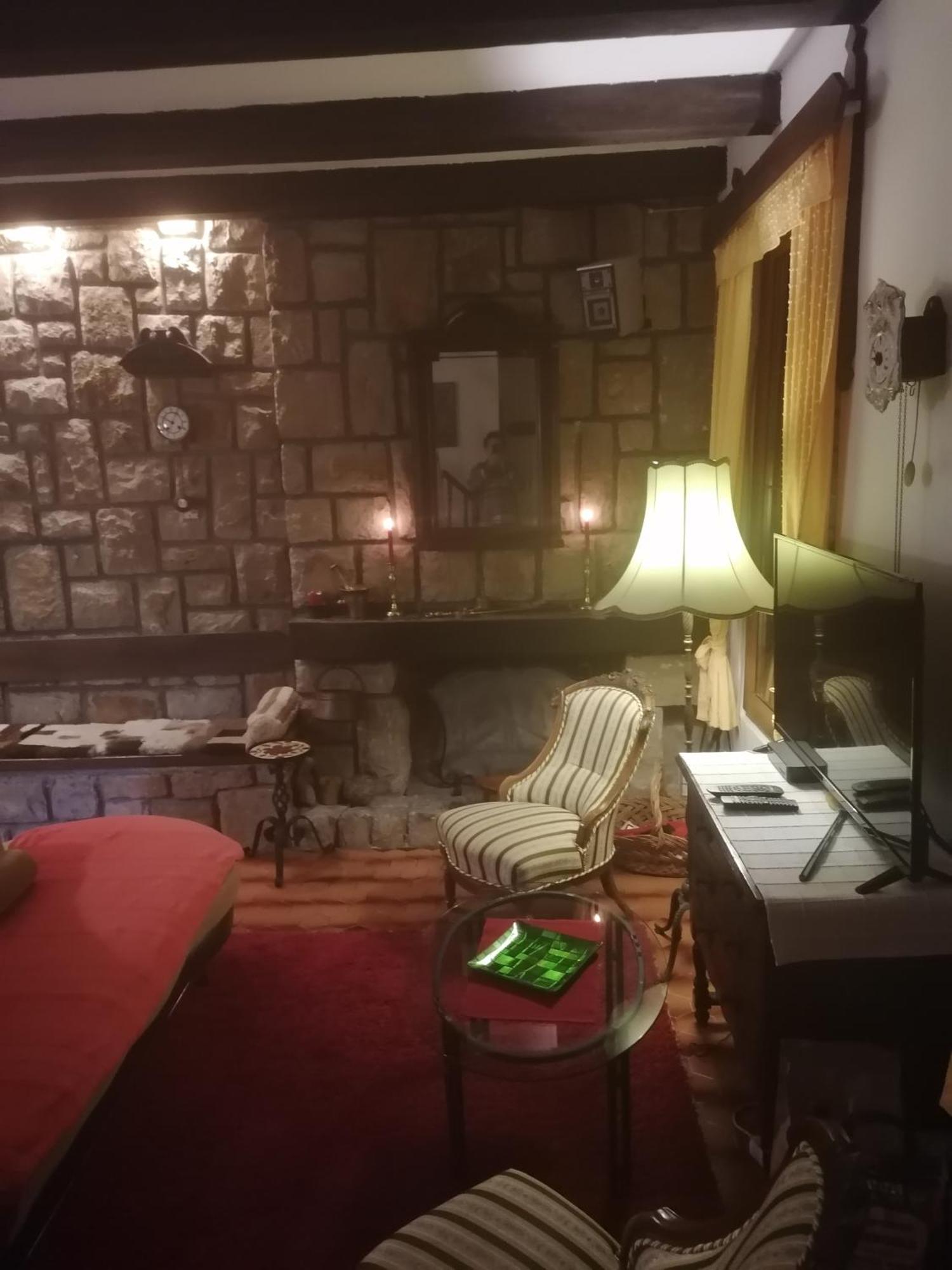 Villa Kornelija Stari Slankamen Esterno foto
